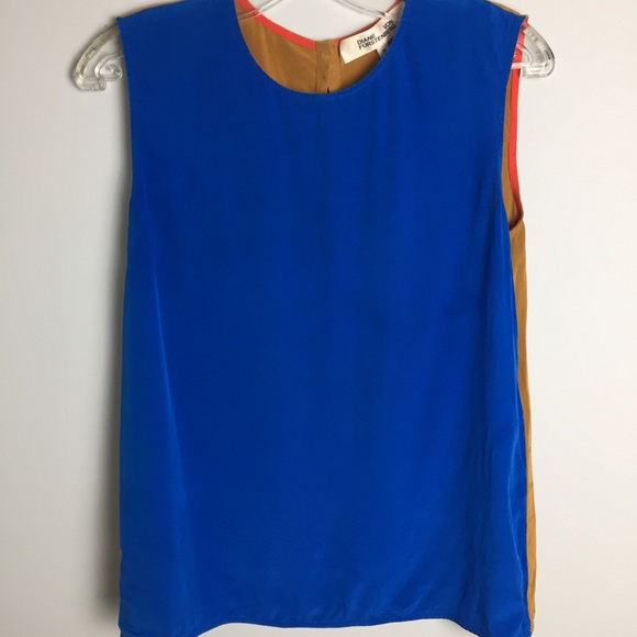 100% Silk Diane Von Furstenberg Top - Picture 1 of 3